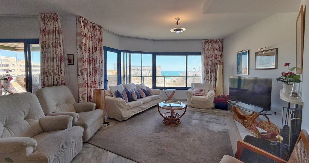 4 Bedroom Apartment for Sale in Marbella — 7