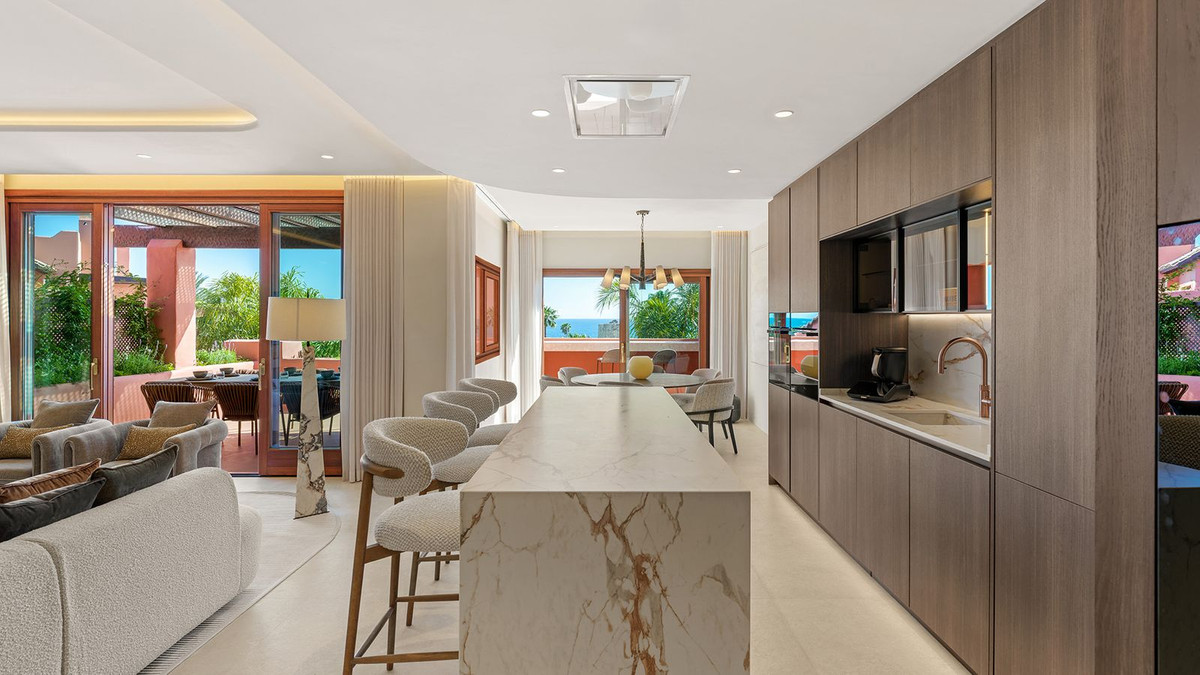 3 Bedroom Apartment for Sale in New Golden Mile — 5