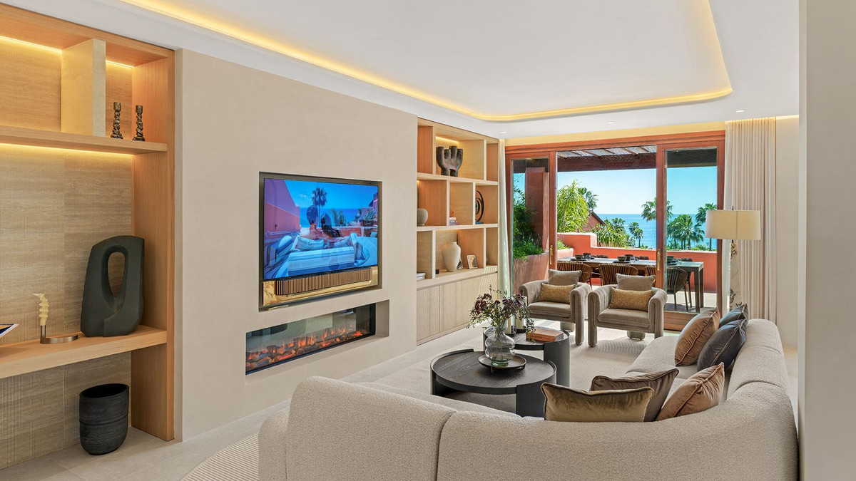 3 Bedroom Apartment for Sale in New Golden Mile — 9
