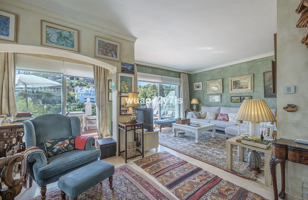 4 Bedroom Villa for Sale in La Quinta — 4