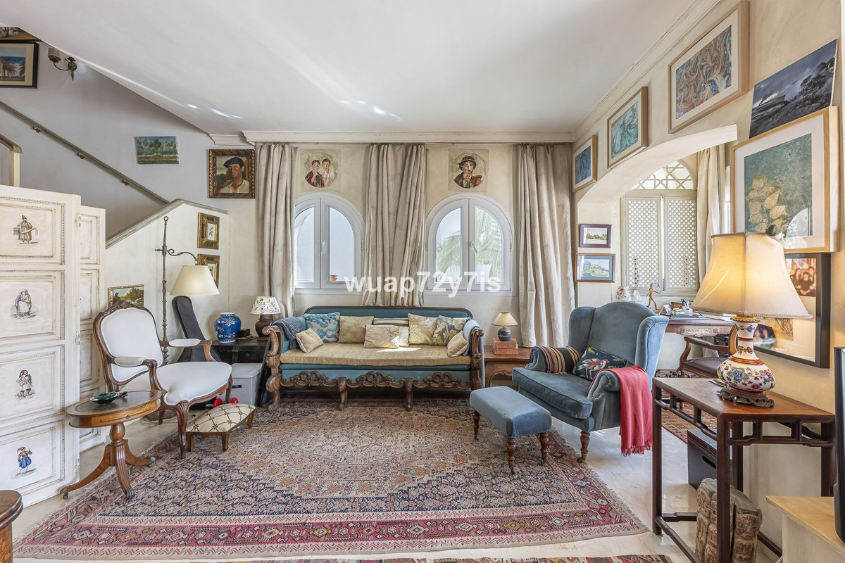 4 Bedroom Villa for Sale in La Quinta — view 10