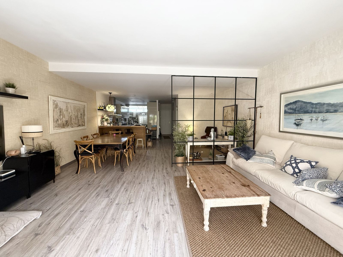 3 Bedroom Villa for Sale in Selwo — 6