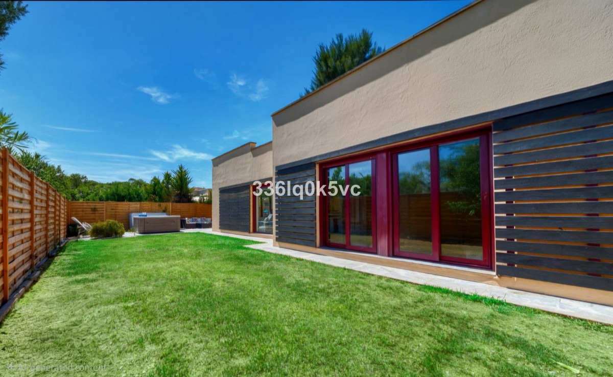 3 Bedroom Villa for Sale in Benahavís — 2
