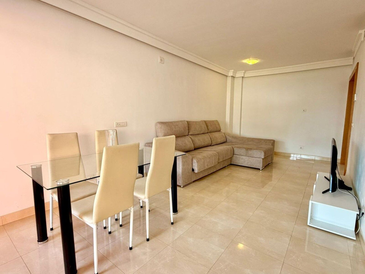 2 Bedroom Apartment for Sale in Estepona — 3
