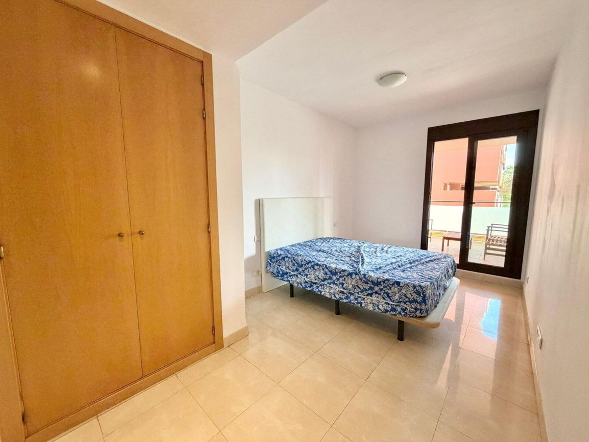 2 Bedroom Apartment for Sale in Estepona — 5
