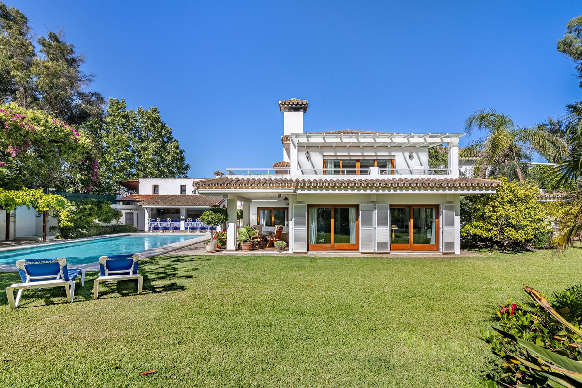 5 Bedroom Villa for Sale in Cancelada — 4