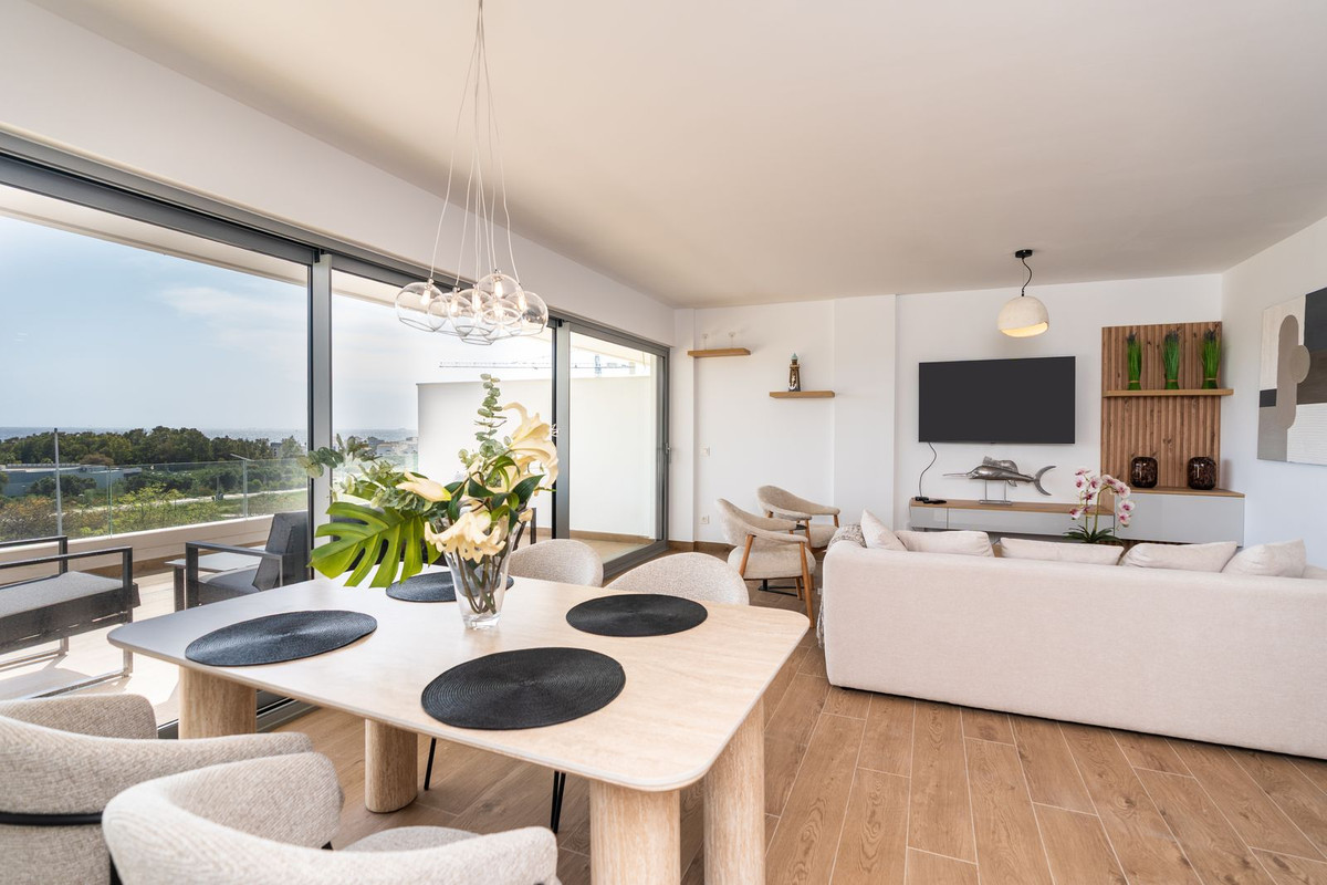 2 Bedroom Apartment for Sale in Estepona — 5