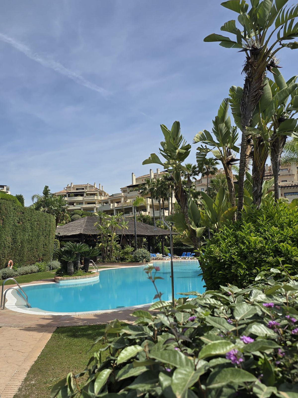 2 Bedroom Apartment for Sale in Benahavís