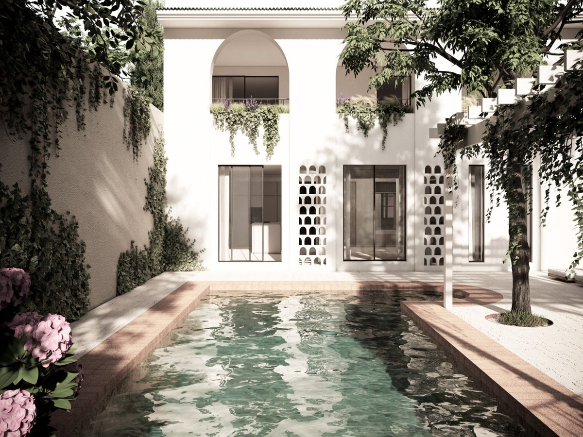4 Bedroom Villa for Sale in Nagüeles — 2