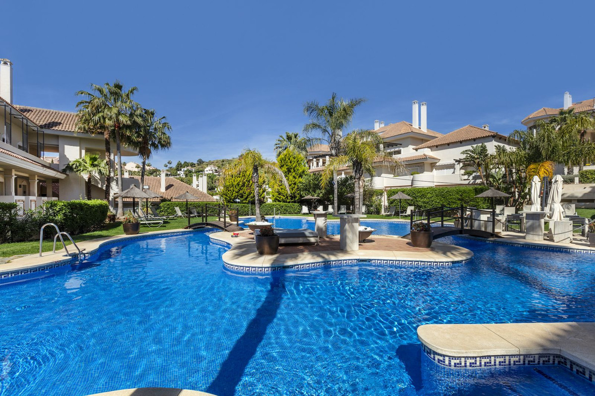 2 Bedroom Apartment for Sale in Nueva Andalucía