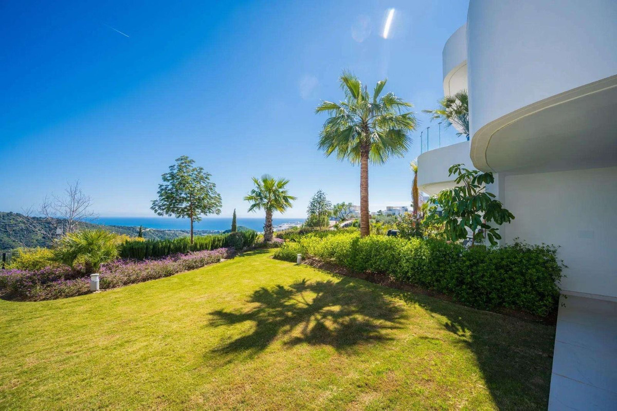 3 Bedroom Apartment for Sale in Marbella