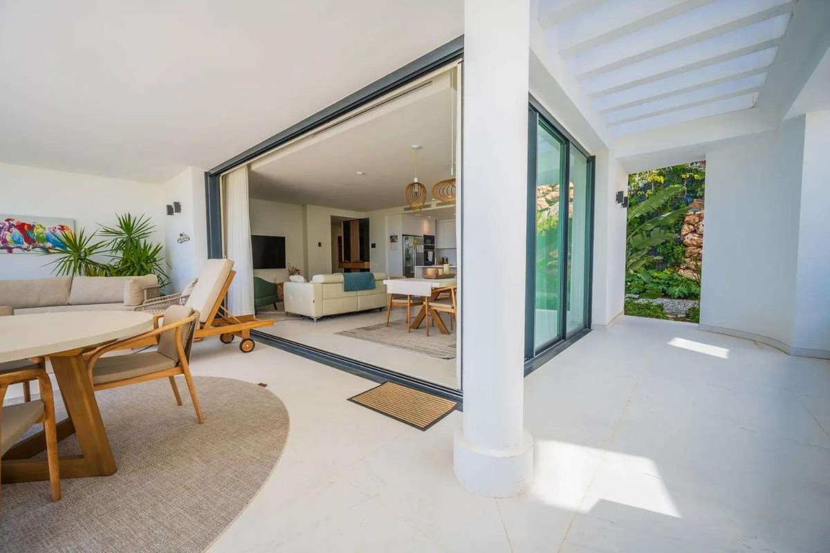 3 Bedroom Apartment for Sale in Marbella — 4