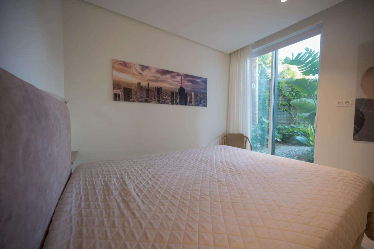 3 Bedroom Apartment for Sale in Marbella — 9