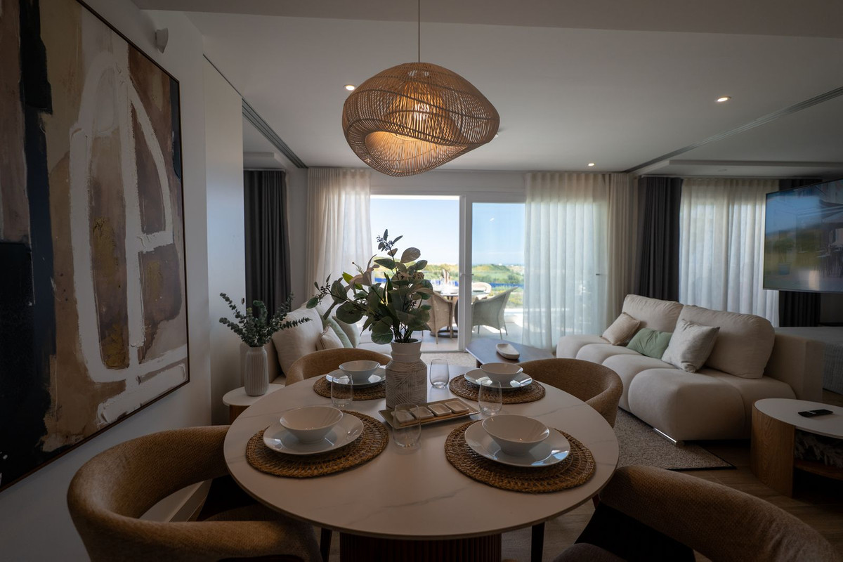 2 Bedroom Apartment for Sale in Estepona — 6