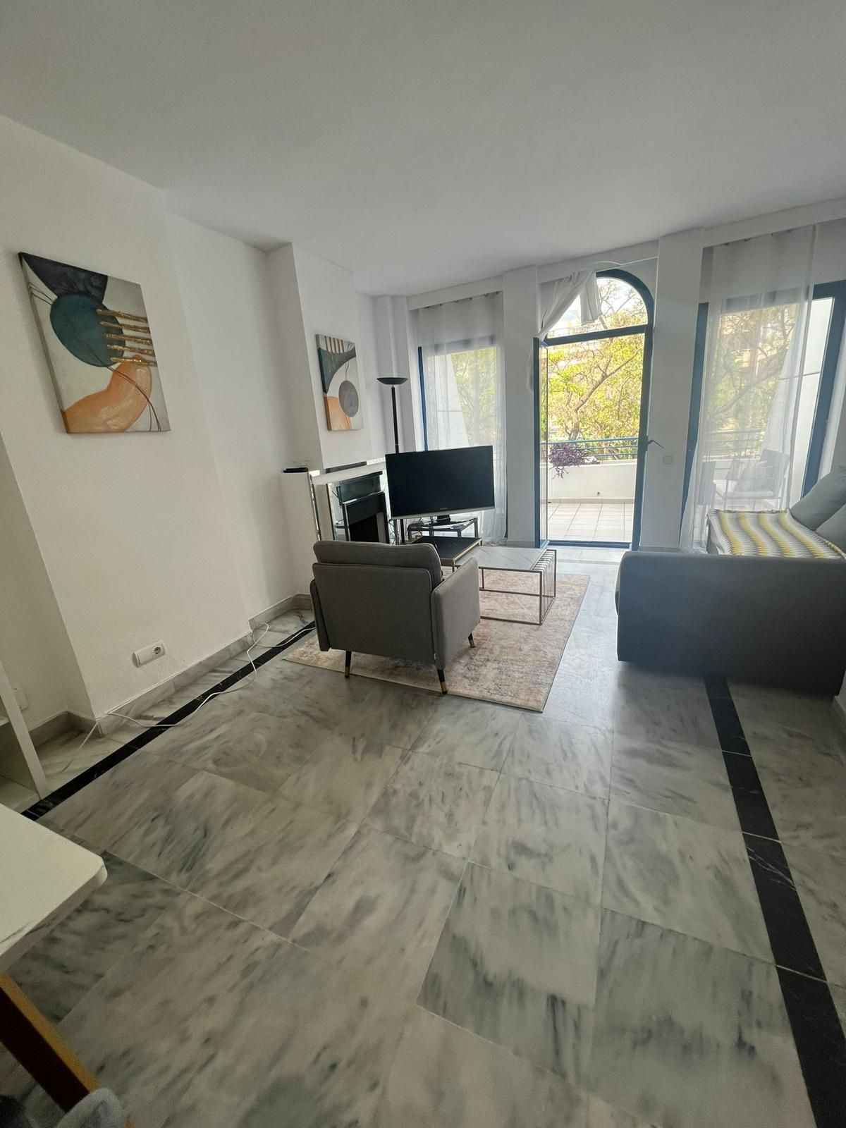2 Bedroom Apartment for Sale in Marbella — 2