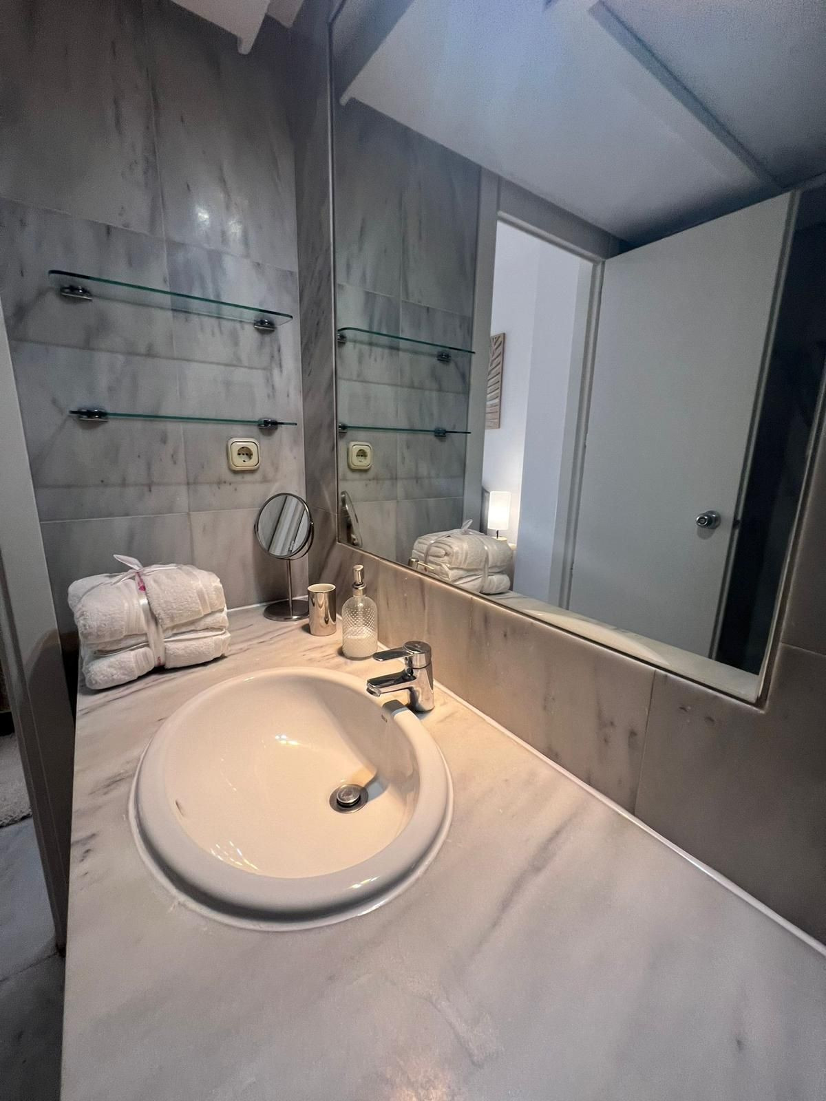 2 Bedroom Apartment for Sale in Marbella — 6