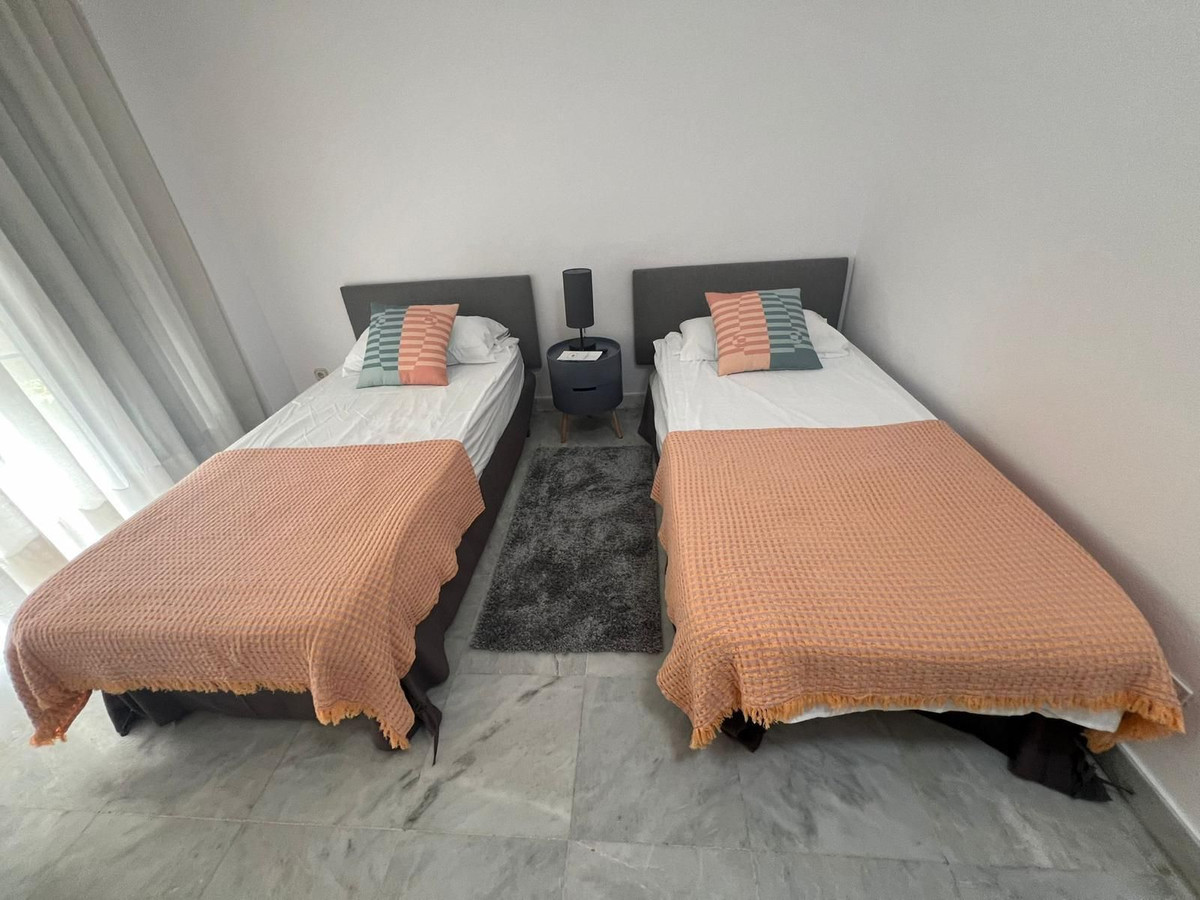 2 Bedroom Apartment for Sale in Marbella — 7