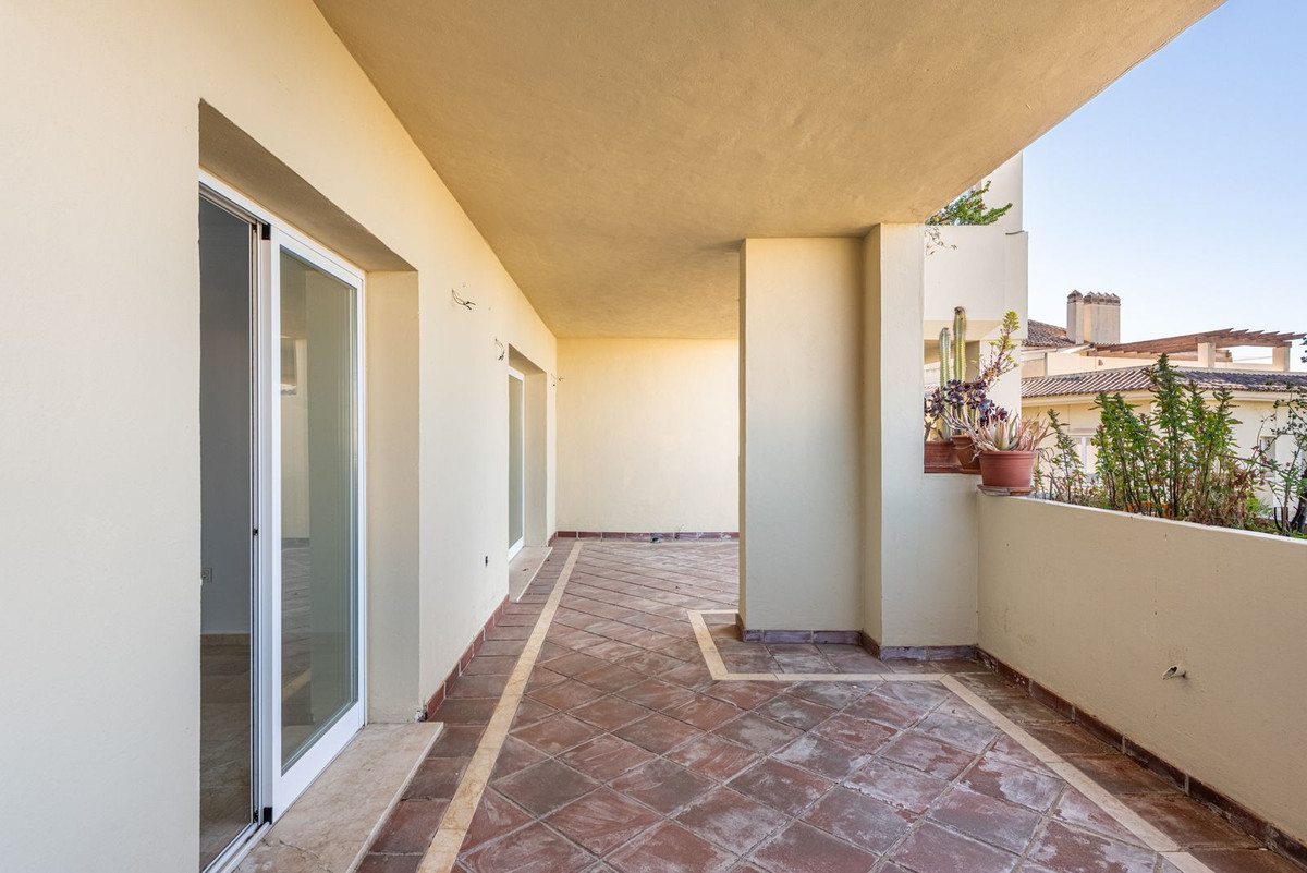 3 Bedroom Apartment for Sale in Selwo — view 20
