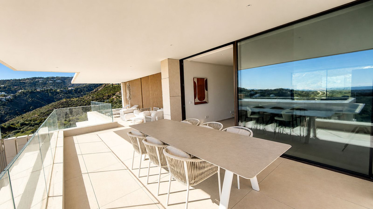 4 Bedroom Apartment for Sale in La Quinta