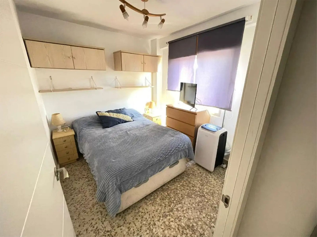 3 Bedroom Apartment for Sale in Marbella — view 12