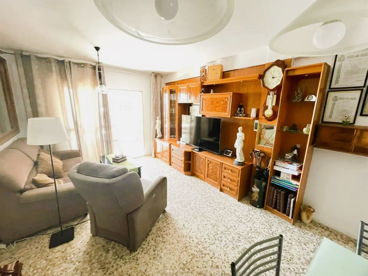 3 Bedroom Apartment for Sale in Marbella — 7
