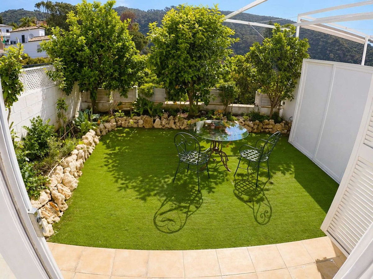 3 Bedroom Villa for Sale in Benahavís — 7