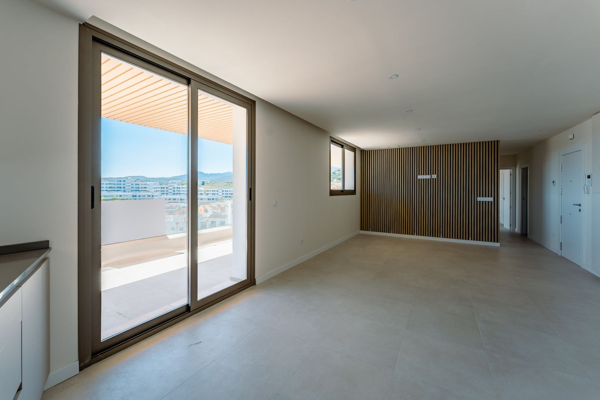 2 Bedroom Apartment for Sale in Estepona — 5