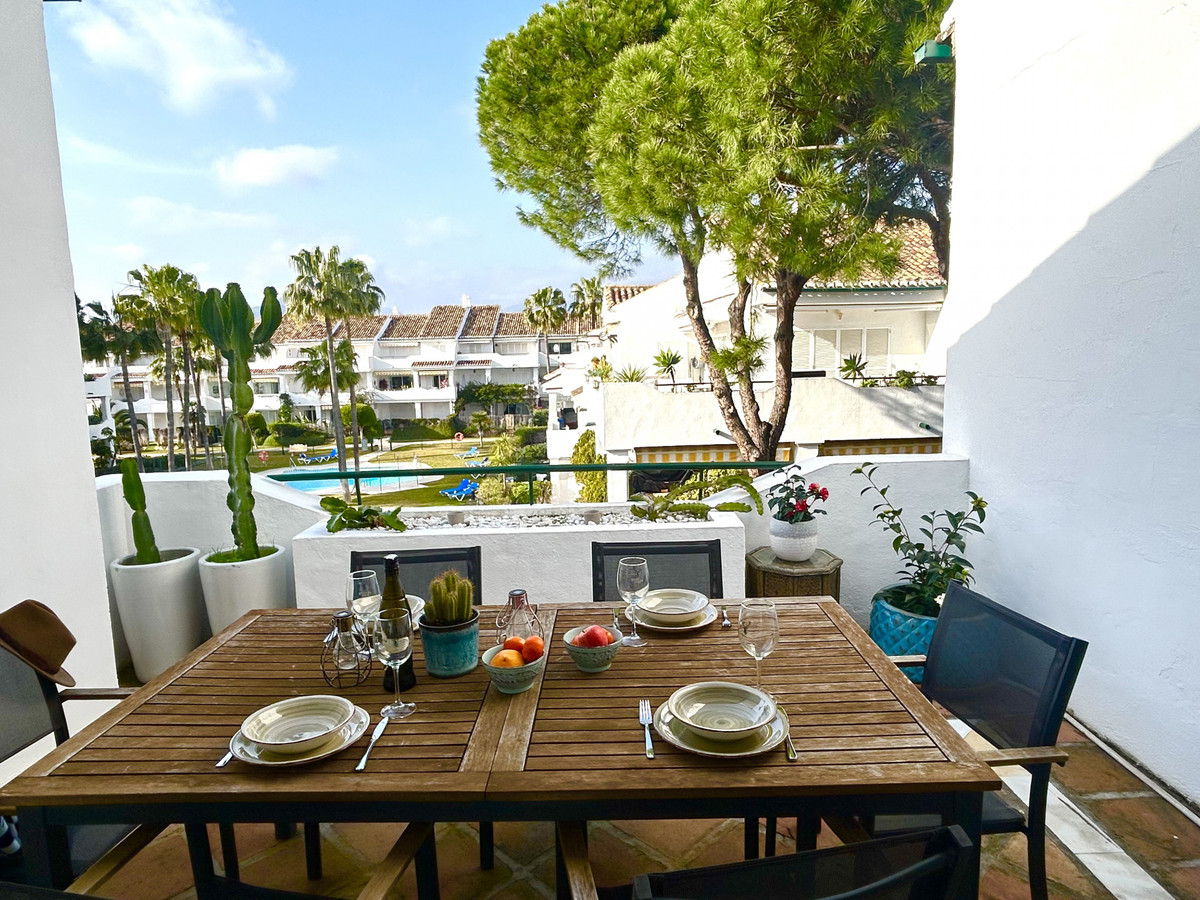 2 Bedroom Apartment for Sale in El Presidente — view 7
