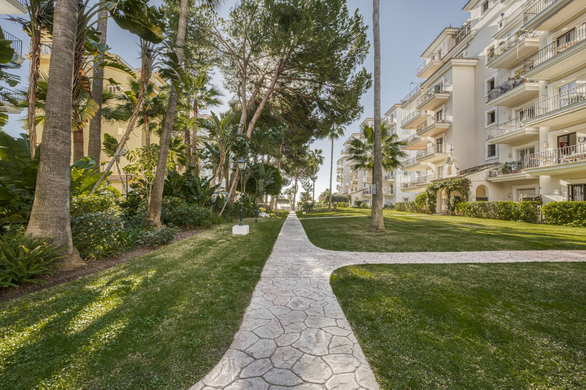 3 Chambres Appartement à Vendre à Puerto Banús — view 3