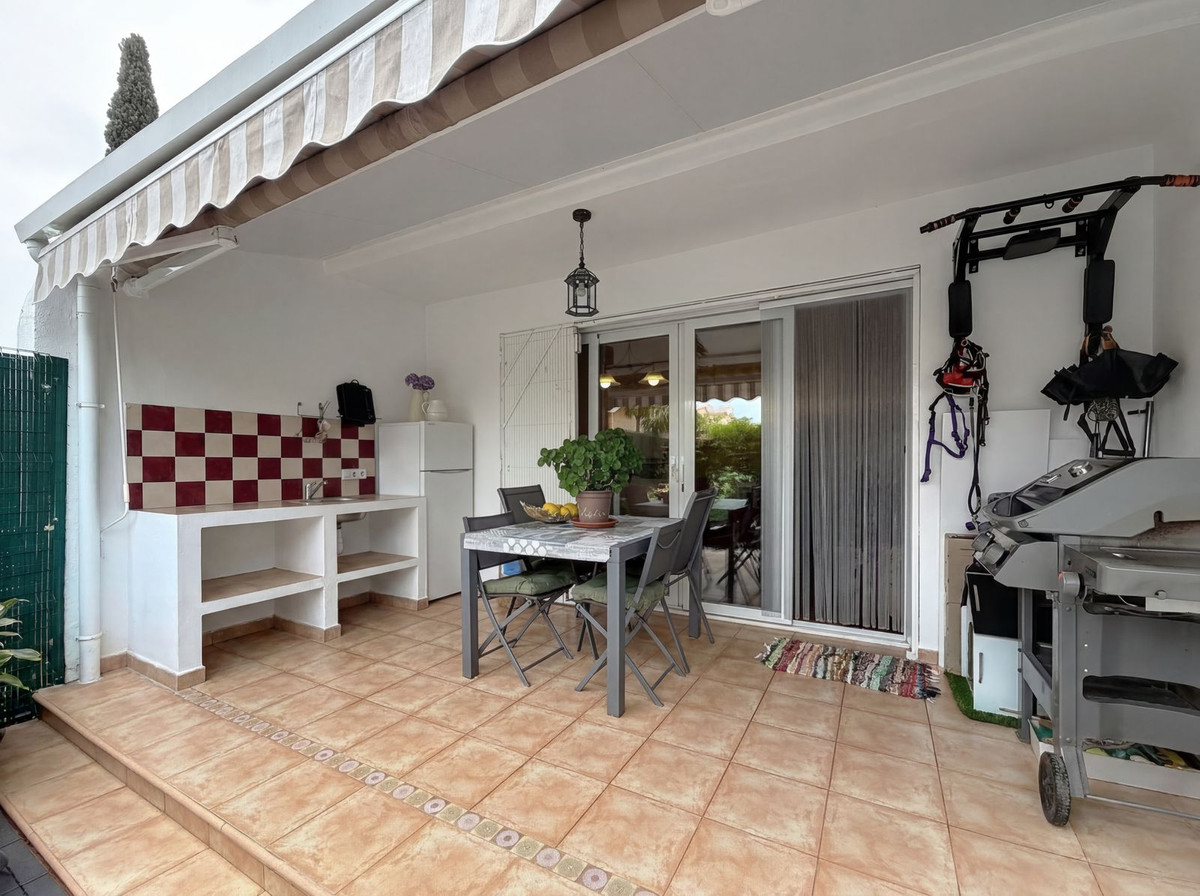 4 Bedroom Villa for Sale in Nagüeles — 7