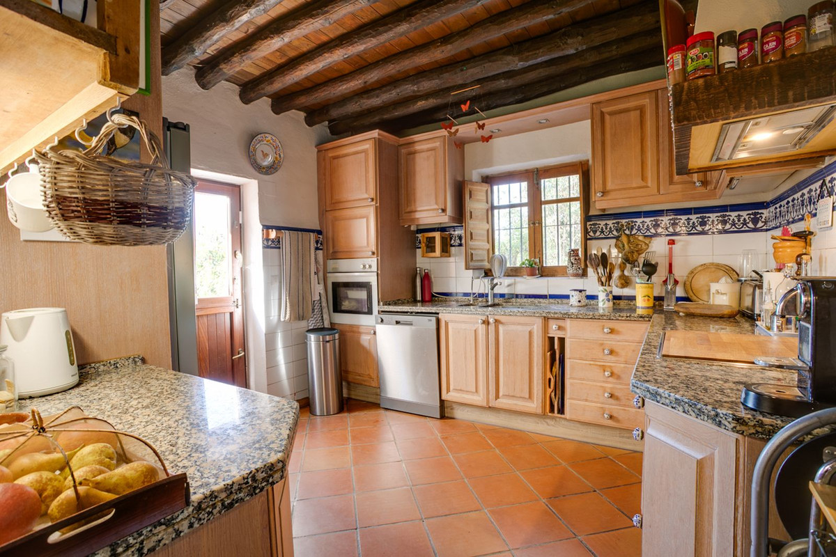 3 Chambres Villa à Vendre à Estepona — view 8
