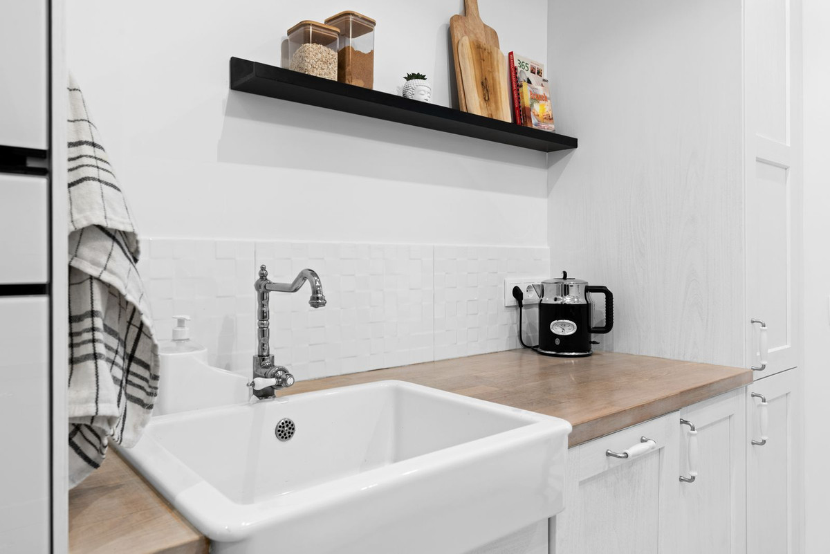 3 Bedroom Apartment for Sale in Estepona — view 14