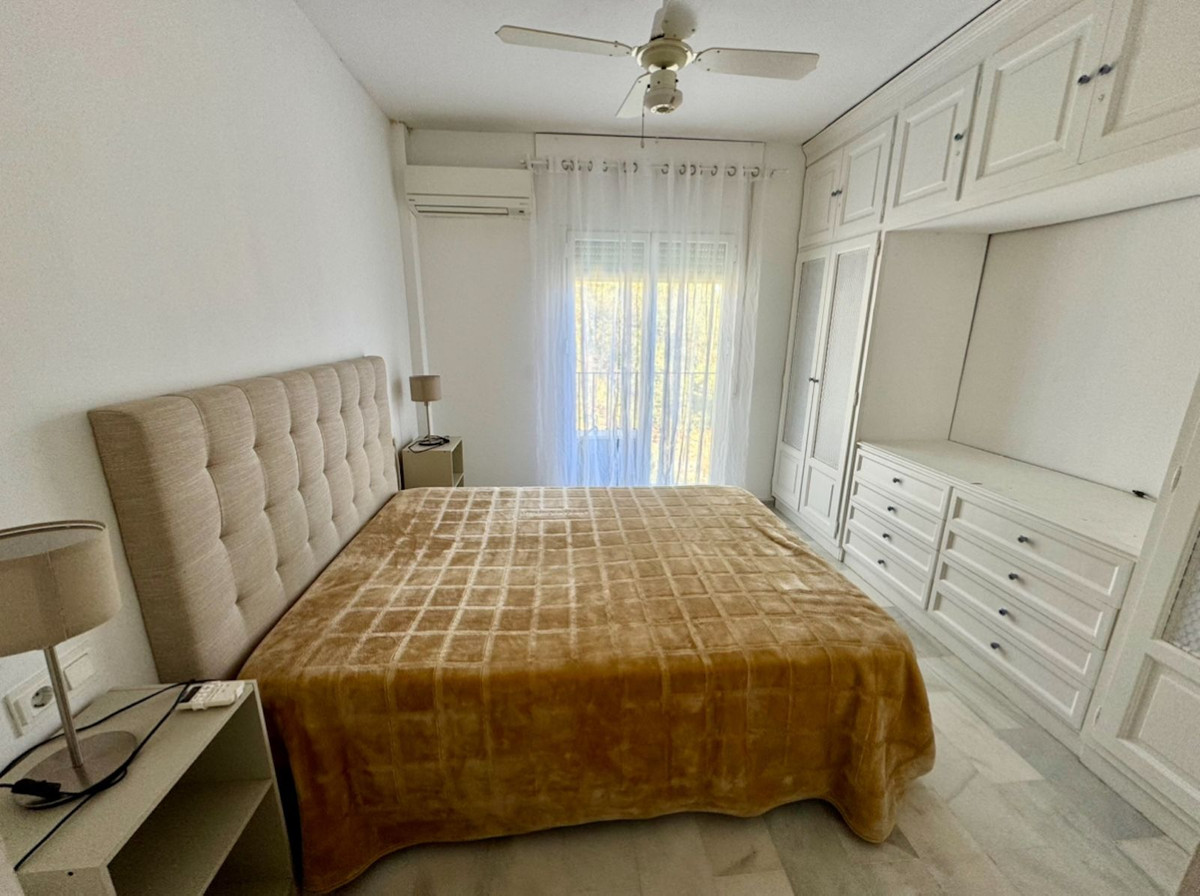 3 Bedroom Apartment for Sale in Guadalmina Baja — view 11