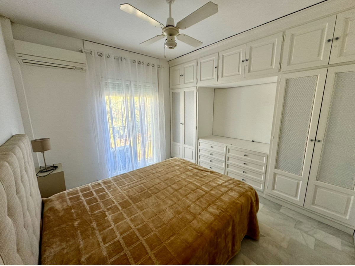 3 Bedroom Apartment for Sale in Guadalmina Baja — view 12