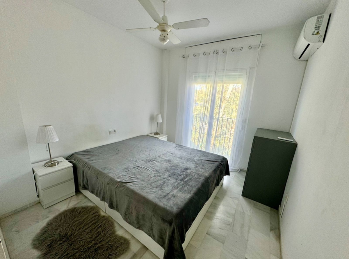 3 Bedroom Apartment for Sale in Guadalmina Baja — view 15
