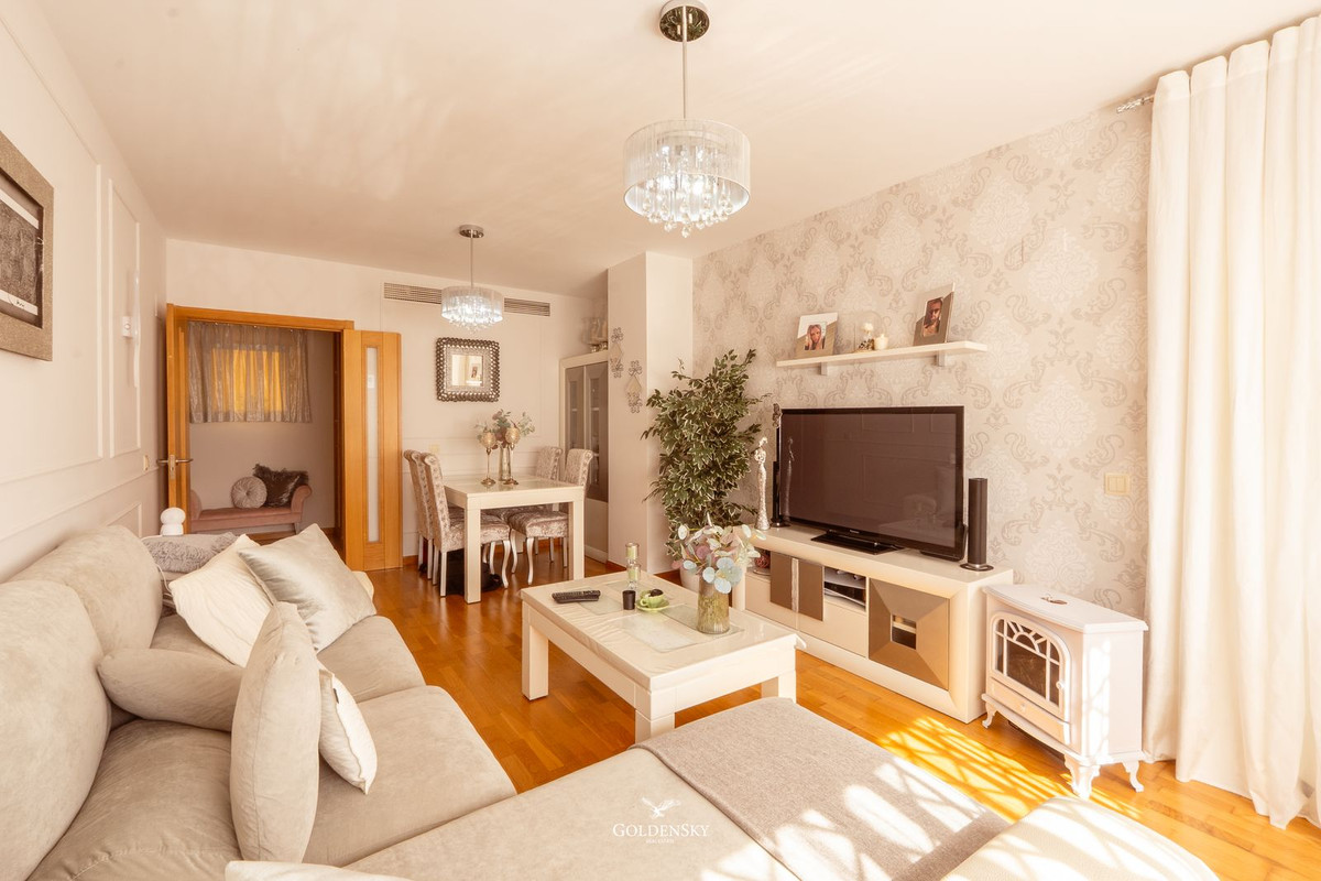 3 Dormitorios Apartamento en Venta en Estepona