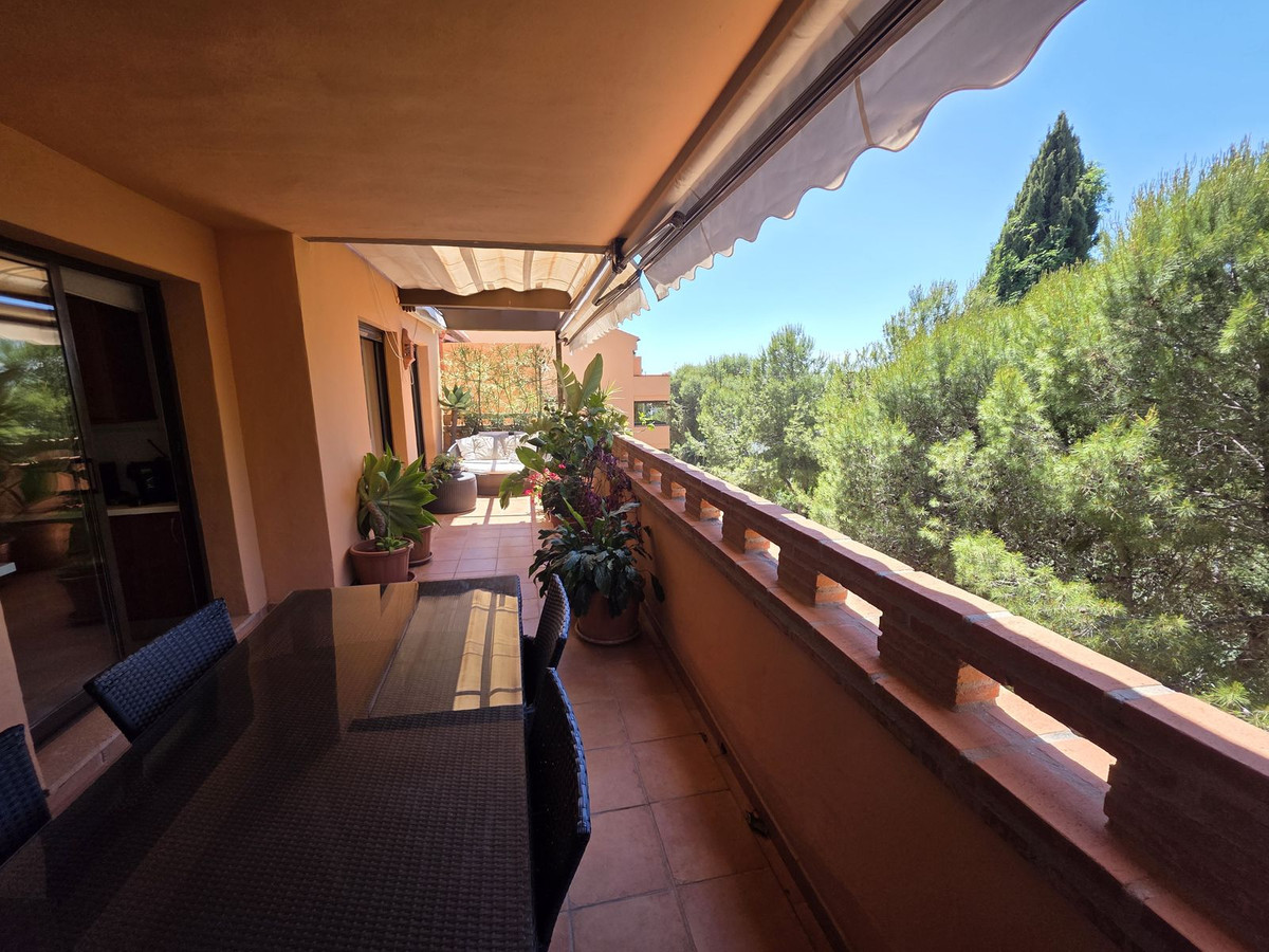 3 Bedroom Apartment for Sale in The Golden Mile — 7