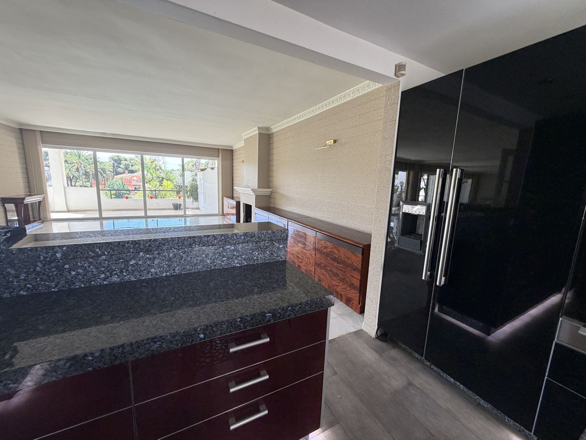 3 Bedroom Apartment for Sale in El Presidente — view 15