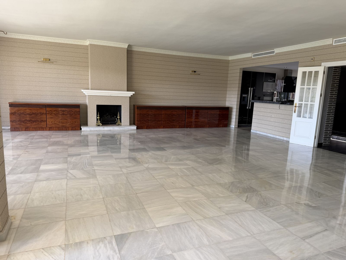 3 Bedroom Apartment for Sale in El Presidente — view 20