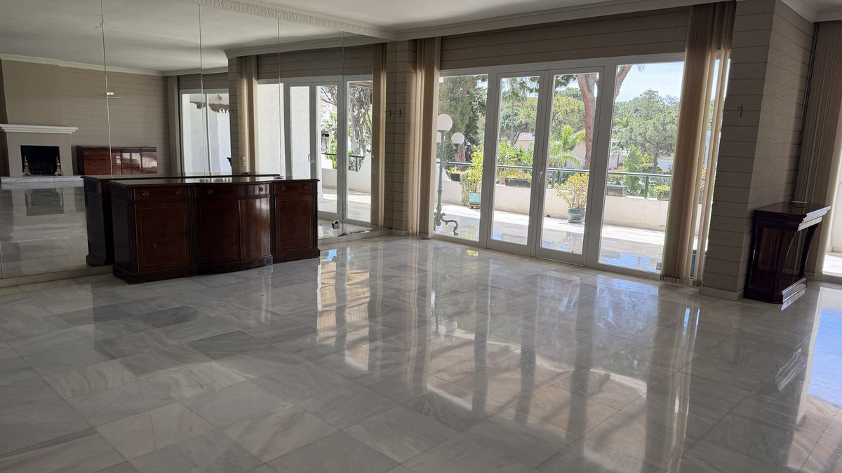 3 Bedroom Apartment for Sale in El Presidente — 6