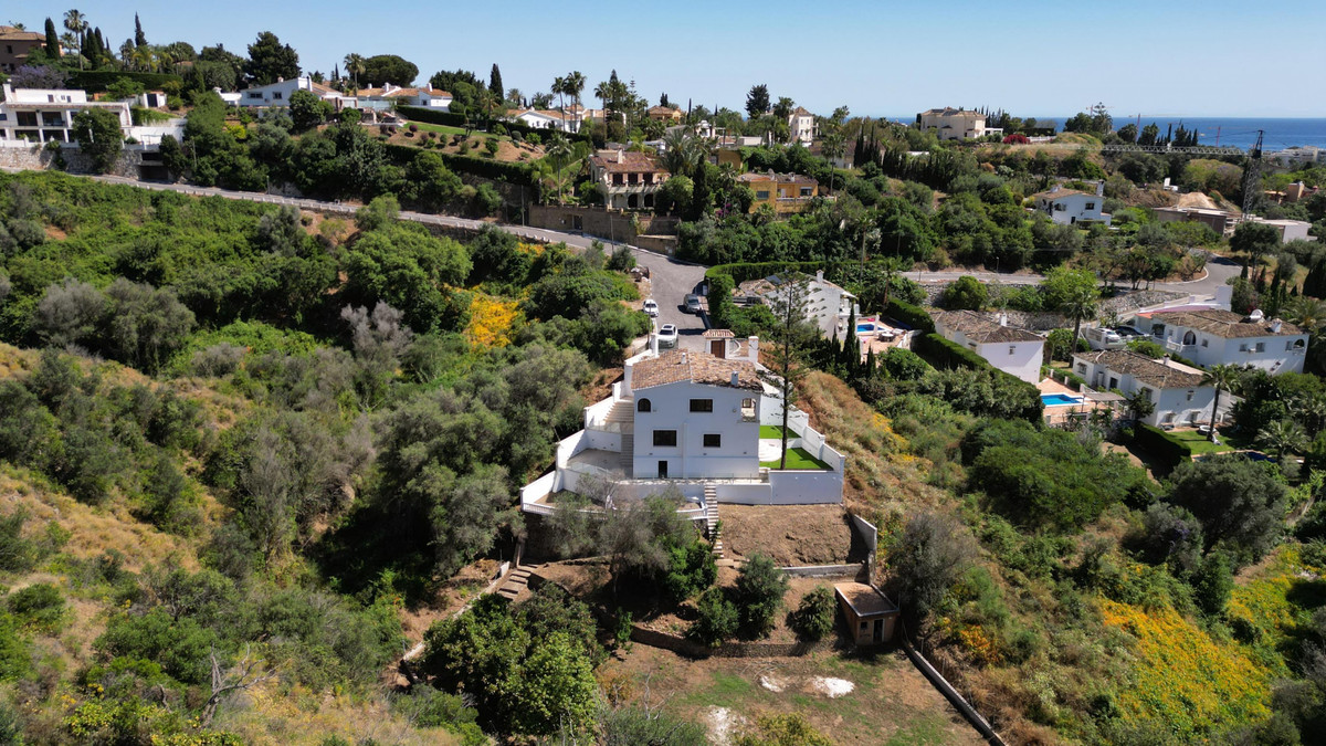 3 Bedroom Villa for Sale in Marbella — view 17