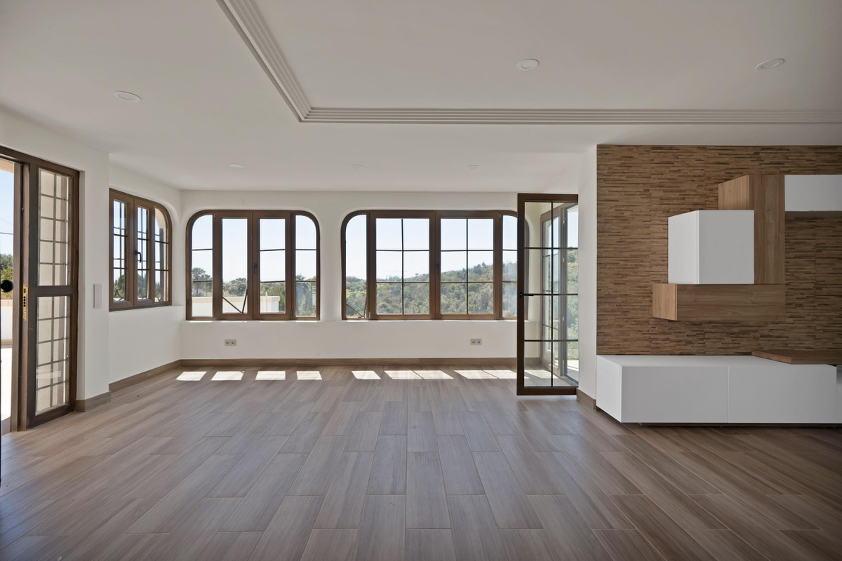 3 Bedroom Villa for Sale in Marbella — view 19