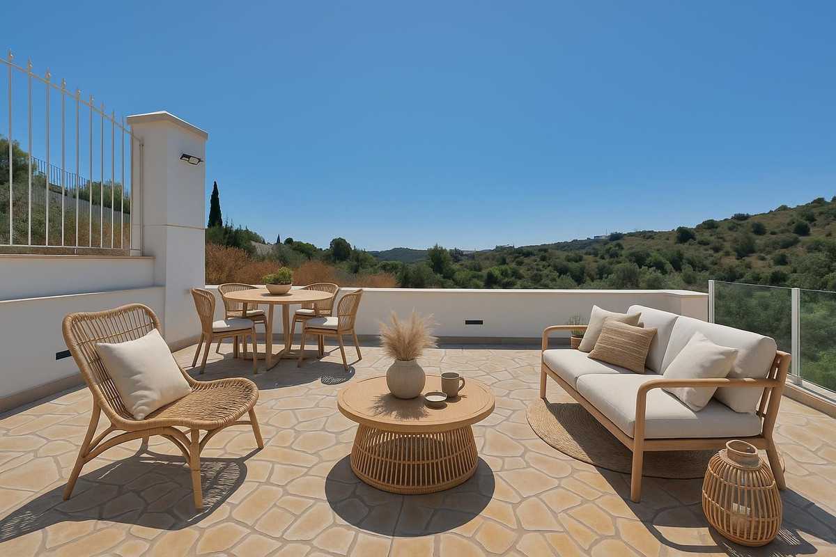 3 Bedroom Villa for Sale in Marbella — 5