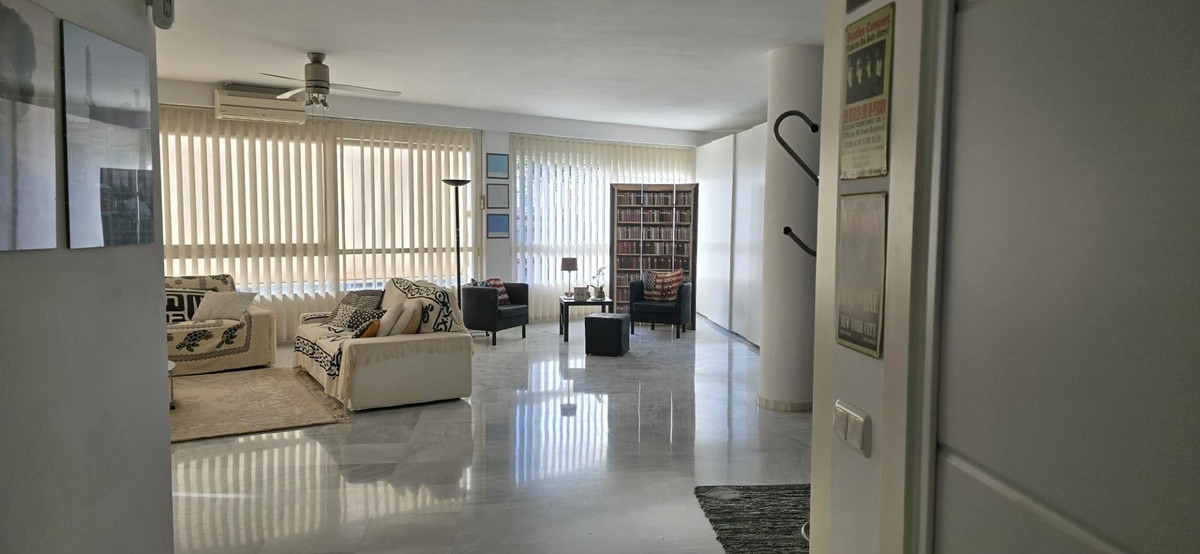 2 Bedroom Apartment for Sale in Marbella — 4