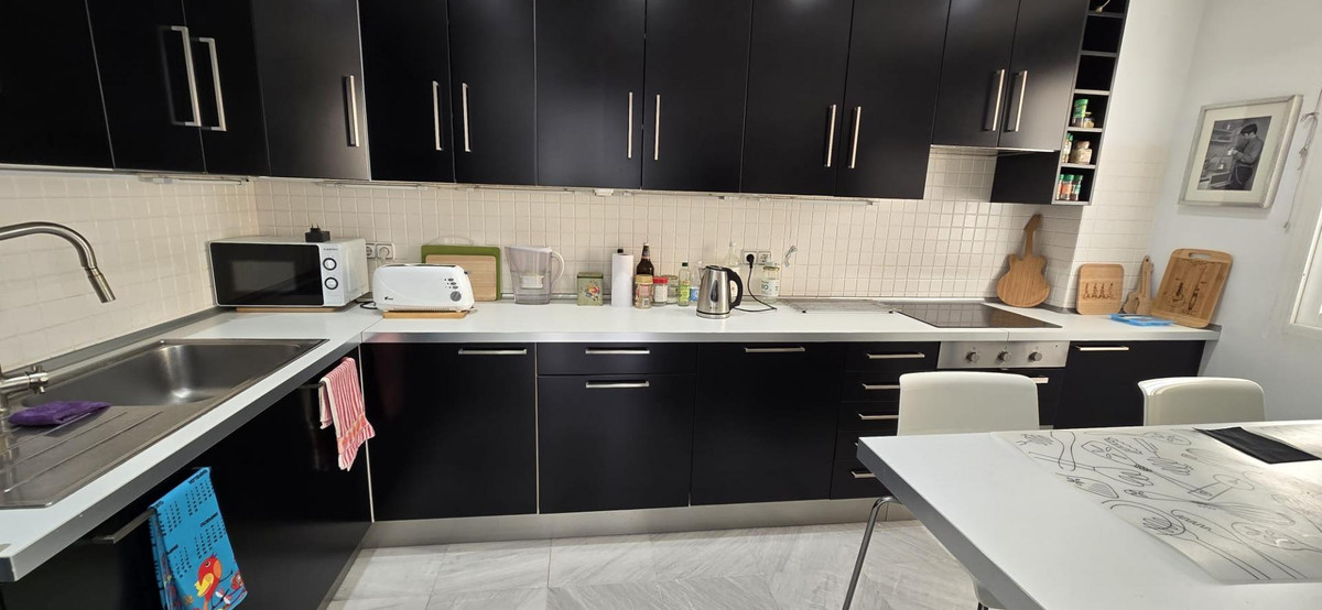 2 Bedroom Apartment for Sale in Marbella — 9