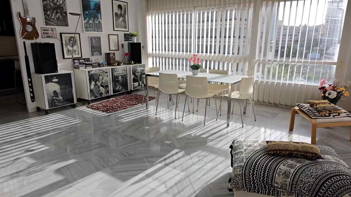 2 Bedroom Apartment for Sale in Marbella — view 10