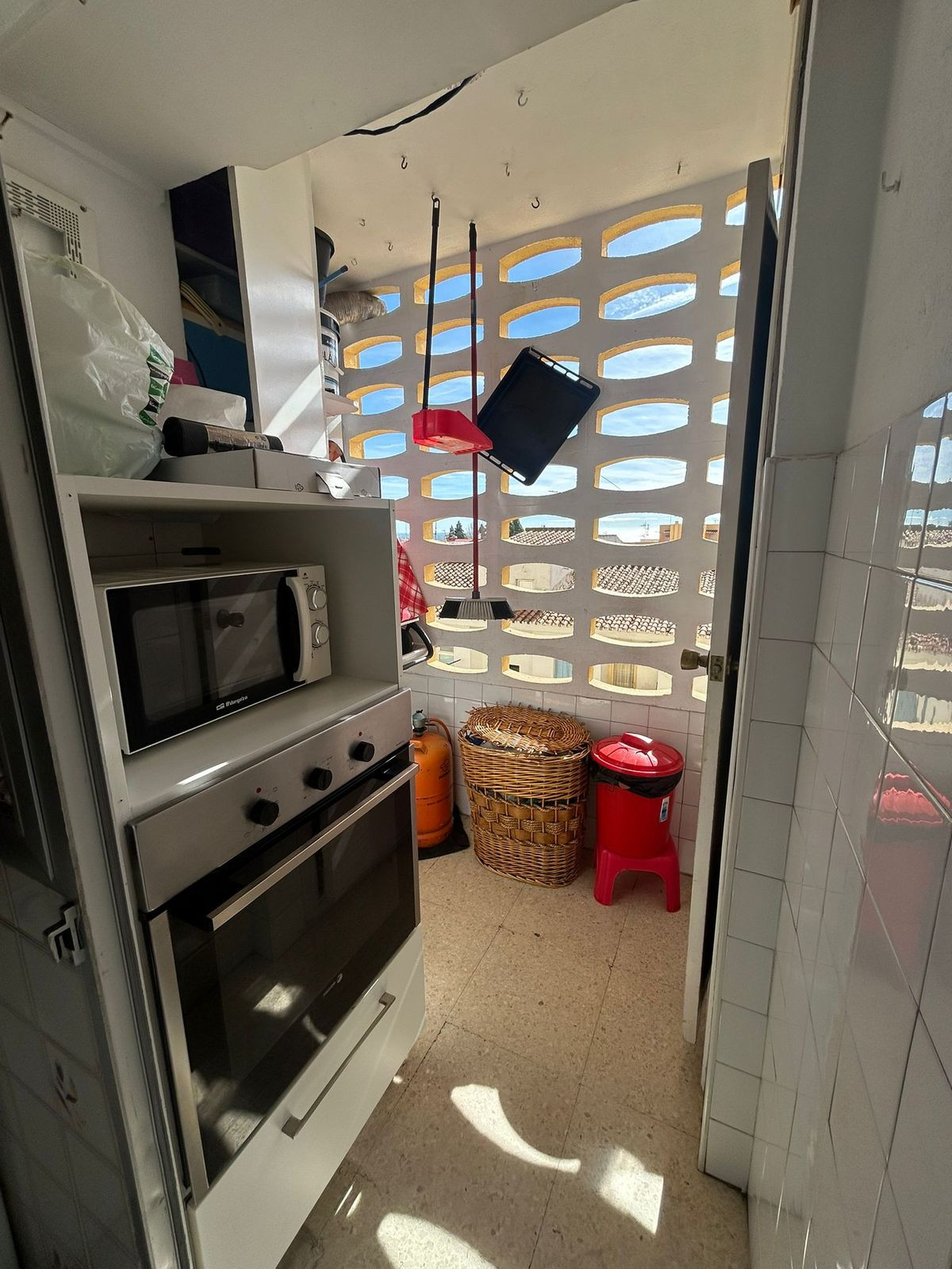 3 Bedroom Apartment for Sale in Marbella — view 11