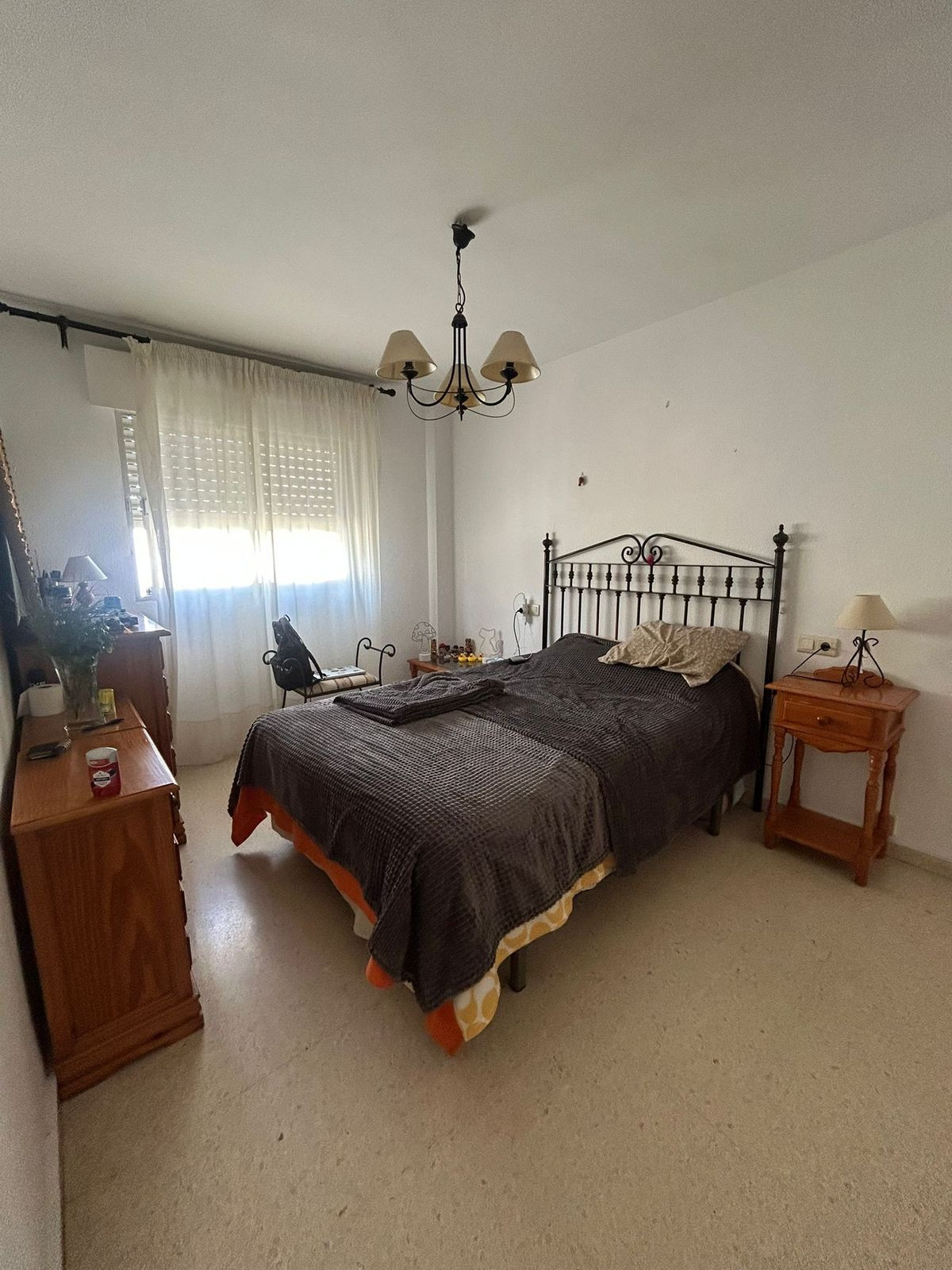 3 Bedroom Apartment for Sale in Marbella — view 17