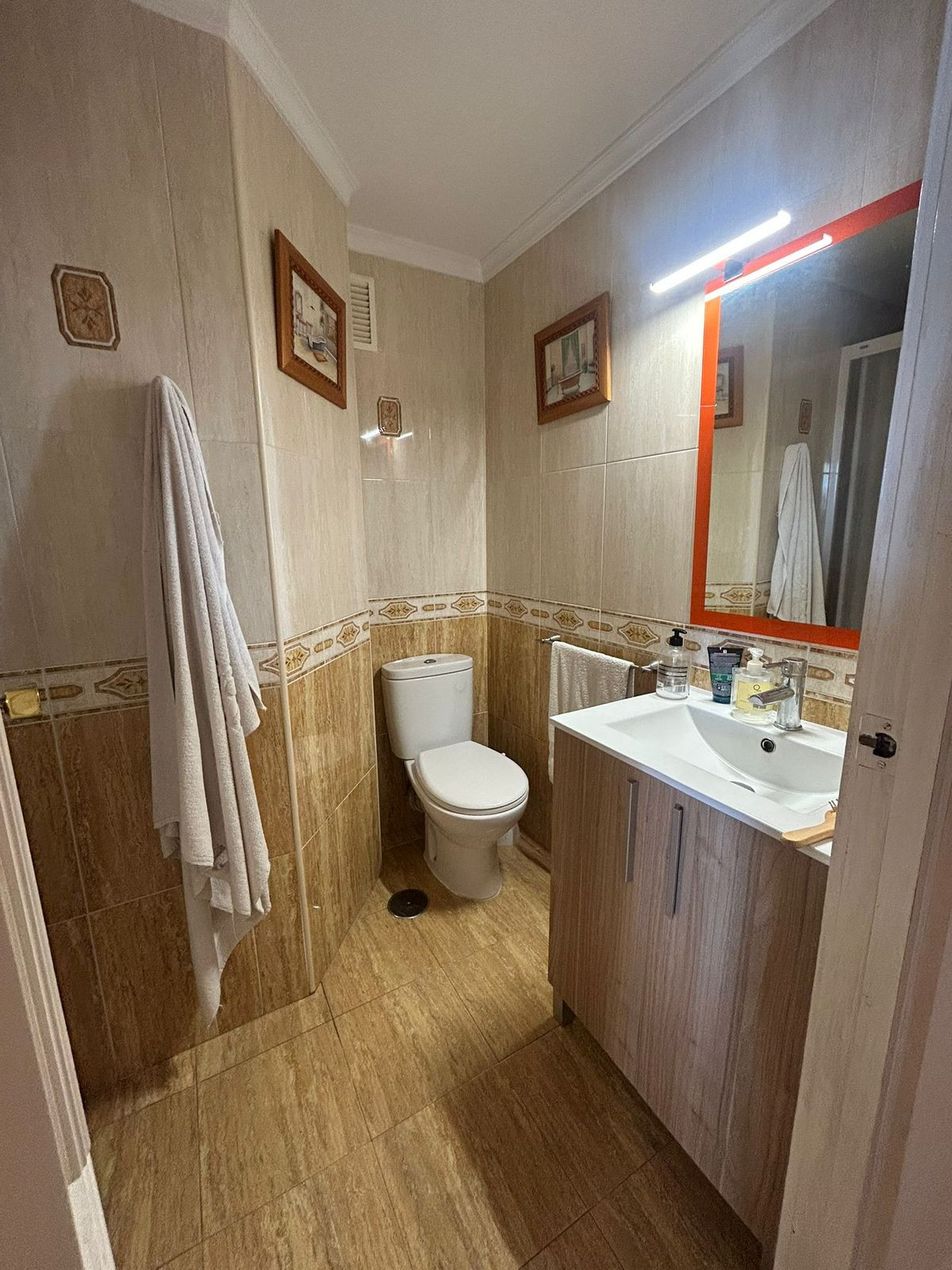 3 Bedroom Apartment for Sale in Marbella — view 20