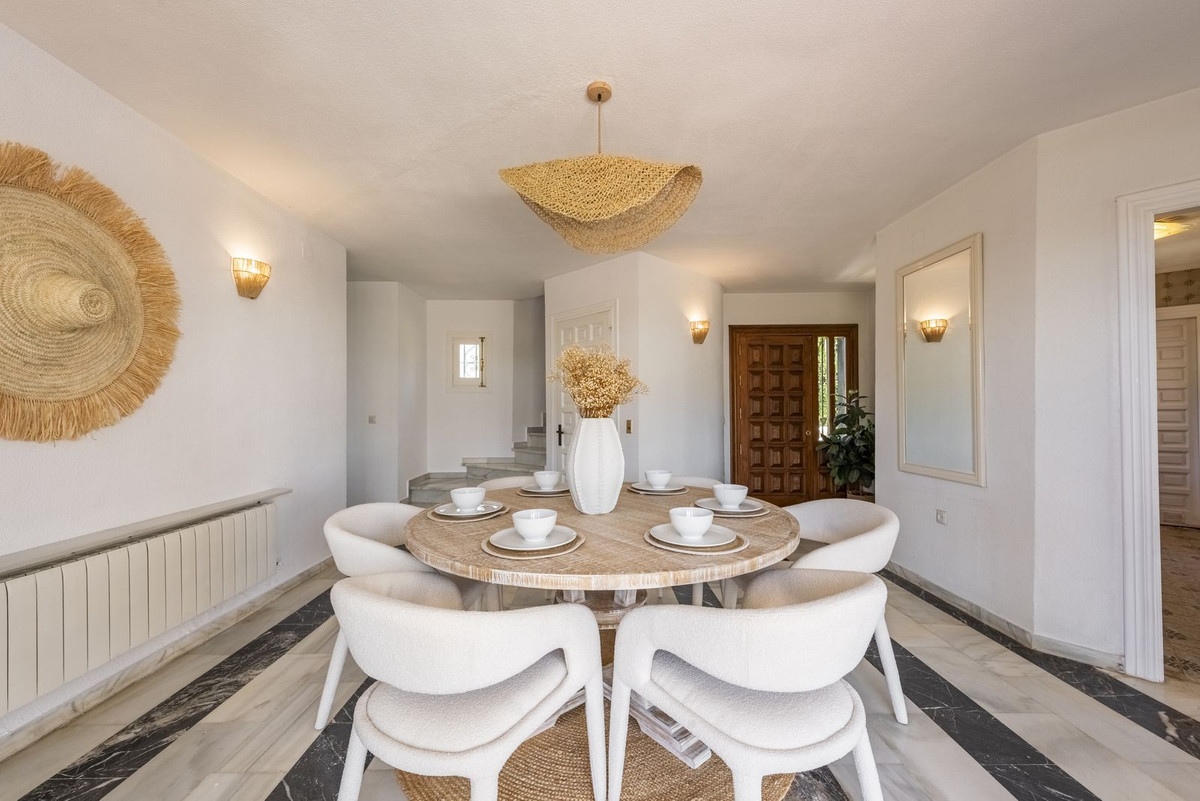 3 Bedroom Villa for Sale in Atalaya — view 12